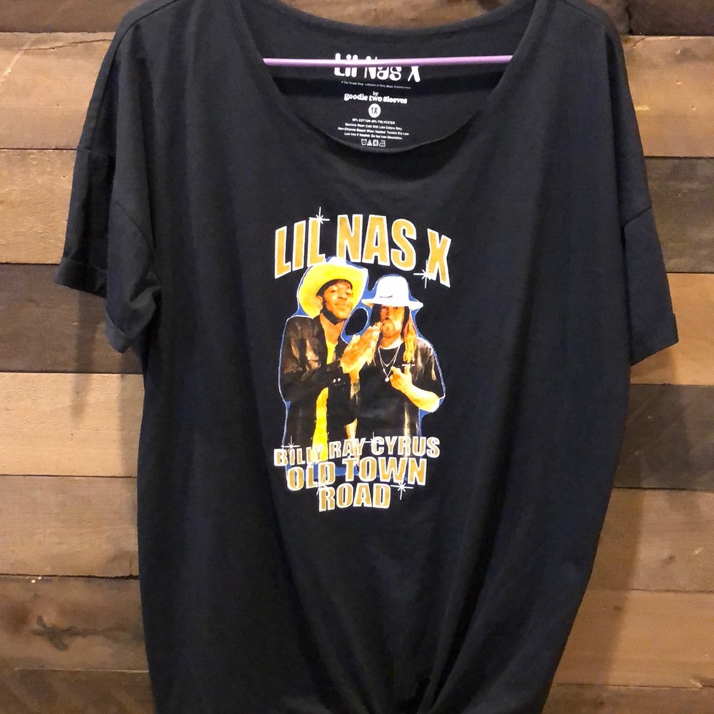 Lil Nas X and Billy Ray Cyrus Black Tee 1X